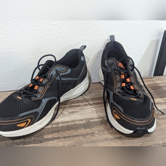 Sketchers Men's GO RUN Consistent Black and Orange athletic shoes - Picture 2 of 7